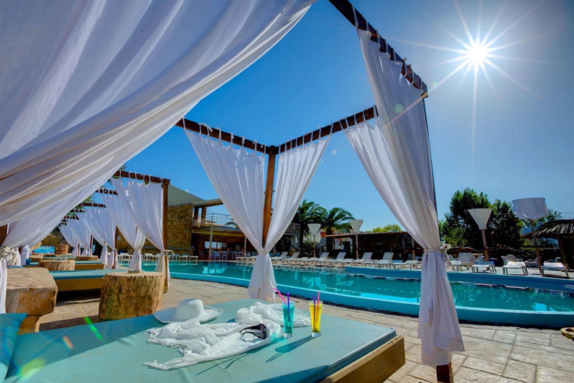Island Beach Resort (Adults Only) Kávos المظهر الخارجي الصورة